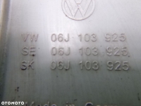 ELEMENT POKRYWY SILNIKA VW PASSAT B7 1.8 TSI 06J103925 - 2