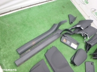 AUDI TT 8S ELEMENTY PODSUFITKI PLASTIKI WNĘTRZA - 2