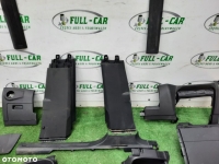 VW TIGUAN 5NA TIGUAN II OSŁONA SŁUPKA SRODKOWEGO PRZEDNIEGO TYLNEGO OSŁONA PROGU OSŁONA DESKI RODZIELCZEJ SCHOWEK OSŁONA KLAPY BAGAŻNIKA 5NA867703B 5NA867704B 5NA867707 5NA868270 5NA868269 5NA867291 5NA867292C 5NA853372 5NA853371 5NB857097 5NB863484 5NB85 - 3