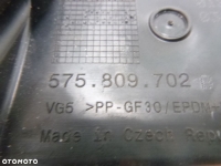 SKODA KAROQ KLAPKA WLEWU PALIWA 575809702B - 4