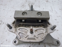 AUDI A4 8W B9 PODUSZKA SKRZYNI 8W0399158 - 5