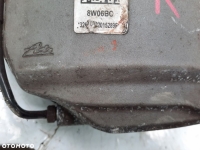 Audi A4 A5 B9 Zacisk Lewy PRAWY Przod 8W05CA 8W06BC - 8