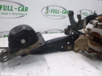 VW PASSAT B8 ZAWIESZENIE TYŁ LEWE ZWROTNICA WAHACZE ZACISK TARCZA KLOCKI  3Q0505435N - 9