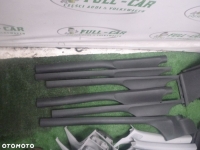 AUDI A1 8X OSŁONA PRZECIW SŁONECZNA SŁONECZNIK LEWY PRAWY  OSŁONA SŁUPKA SRODKOWEGO OSŁONA SŁUPKA PRZEDNIEGO OSŁONA SŁUPKA TYLNEGO OSŁONA PROGU RACZKA PODSUFITKI LAMPKA PODSUFITKI LUSTERKO WSTECZNE WEWNETRZNE 8X3853371 8X4867288 8X0867233A 8X4867243 8X486 - 2