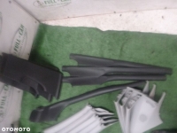 AUDI A1 8X OSŁONA PRZECIW SŁONECZNA SŁONECZNIK LEWY PRAWY  OSŁONA SŁUPKA SRODKOWEGO OSŁONA SŁUPKA PRZEDNIEGO OSŁONA SŁUPKA TYLNEGO OSŁONA PROGU RACZKA PODSUFITKI LAMPKA PODSUFITKI LUSTERKO WSTECZNE WEWNETRZNE 8X3853371 8X4867288 8X0867233A 8X4867243 8X486 - 6