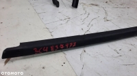 VW PASSAT USZCZELKA  PROWADNICA  DRZWI 3C4837477 3C9839431H - 9