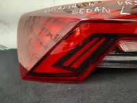 SKODA OCTAVIA LAMPA LEWA KLAPY BŁOTNIKA 5E3945207A 5E6945307A - 5